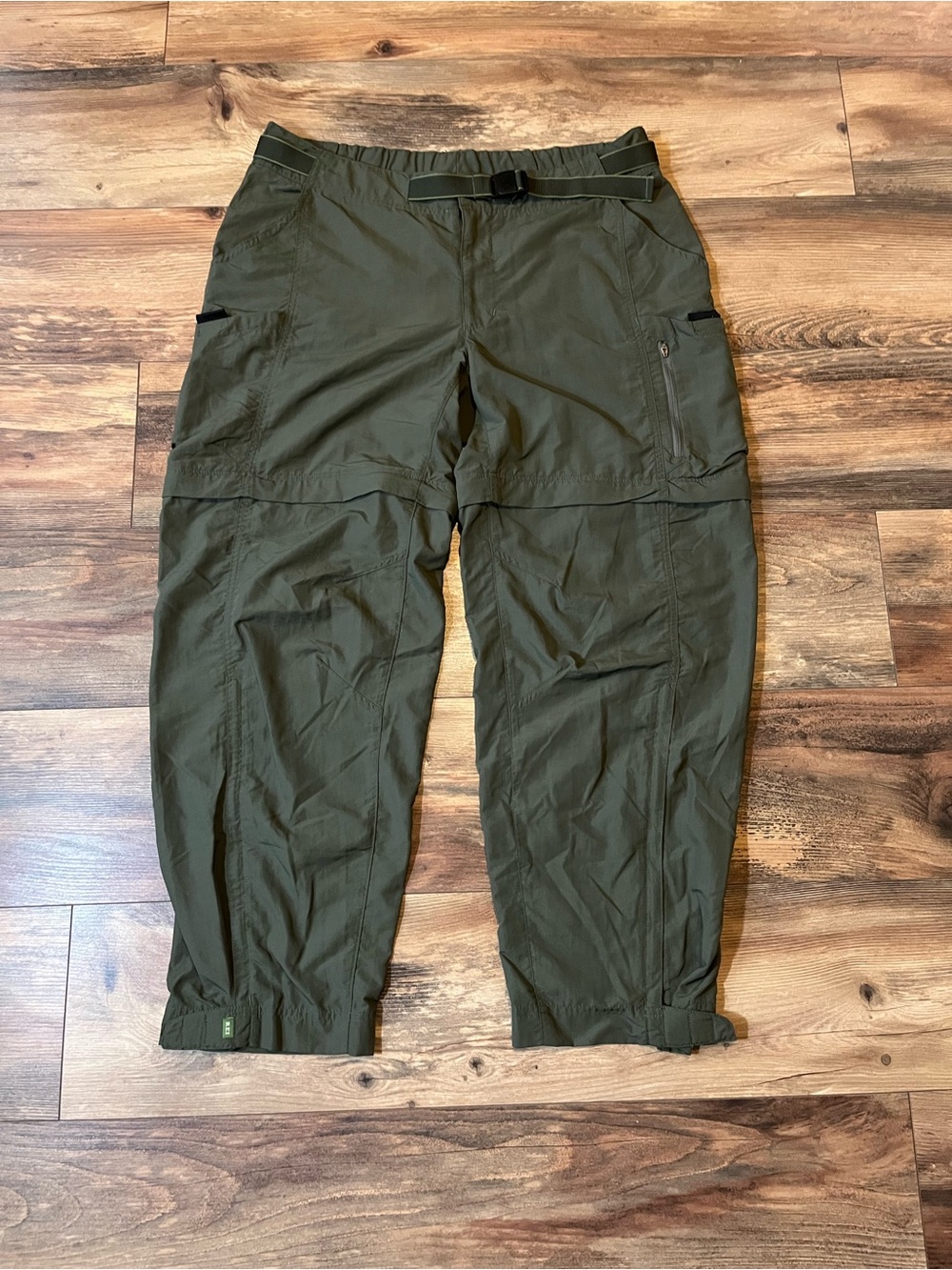 REI Co-op Women’s Petite 16 Convertible Hiking Pants Shorts Olive Green UPF 50+